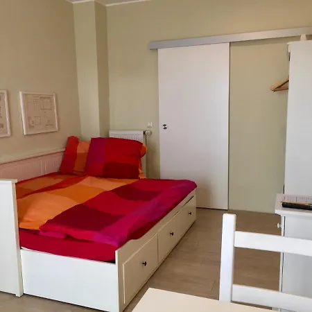 Senfbude - Klein Aber Fein - Wunderschoenes Studio-apartment Mit Terrasse Und Stellplatz Apartment *