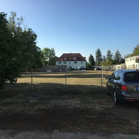 Senfbude - Klein Aber Fein - Wunderschoenes Studio-apartment Mit Terrasse Und Stellplatz Apartment Leipzig